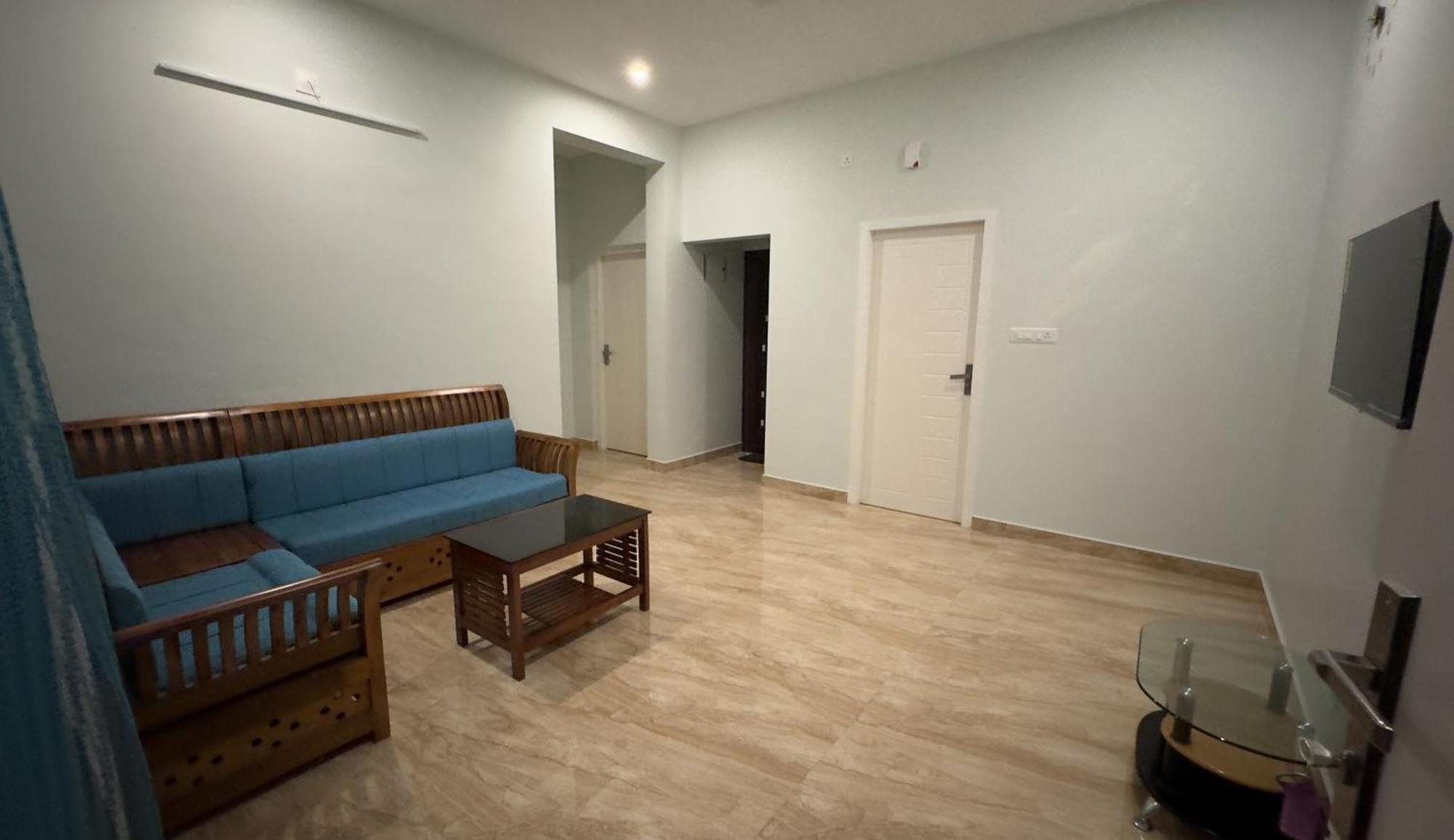 The Karlyle Homestay Vaduvanchal Esterno foto