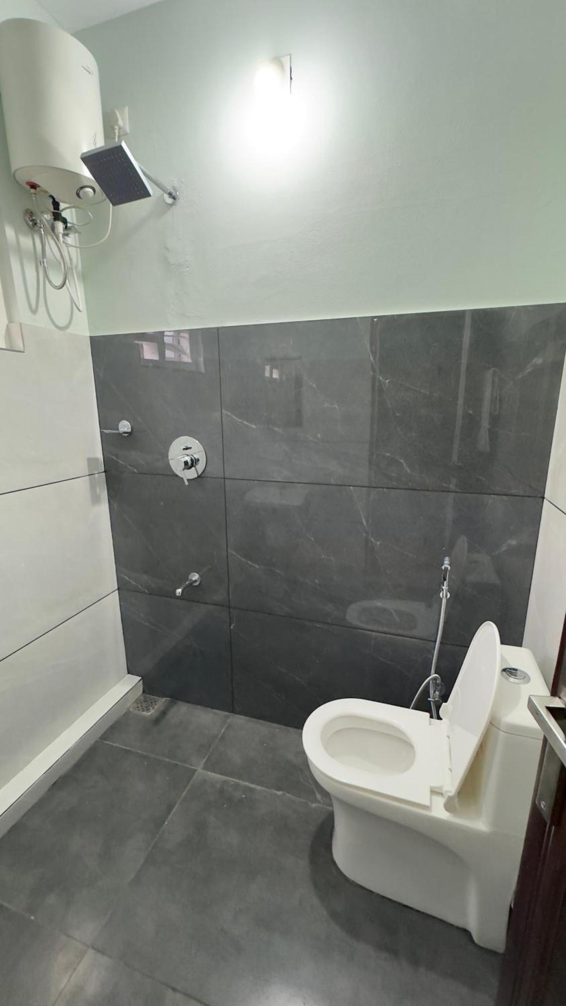 The Karlyle Homestay Vaduvanchal Esterno foto
